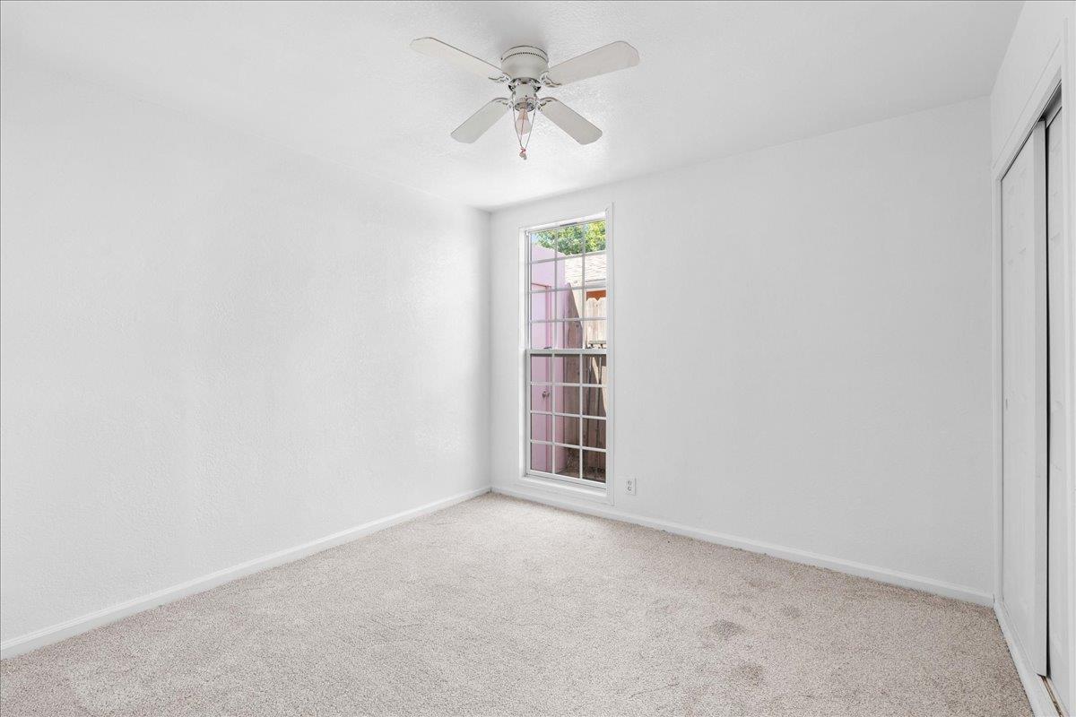 Detail Gallery Image 13 of 31 For 2117 Violet, Sacramento,  CA 95825 - 8 Beds | 4 Baths