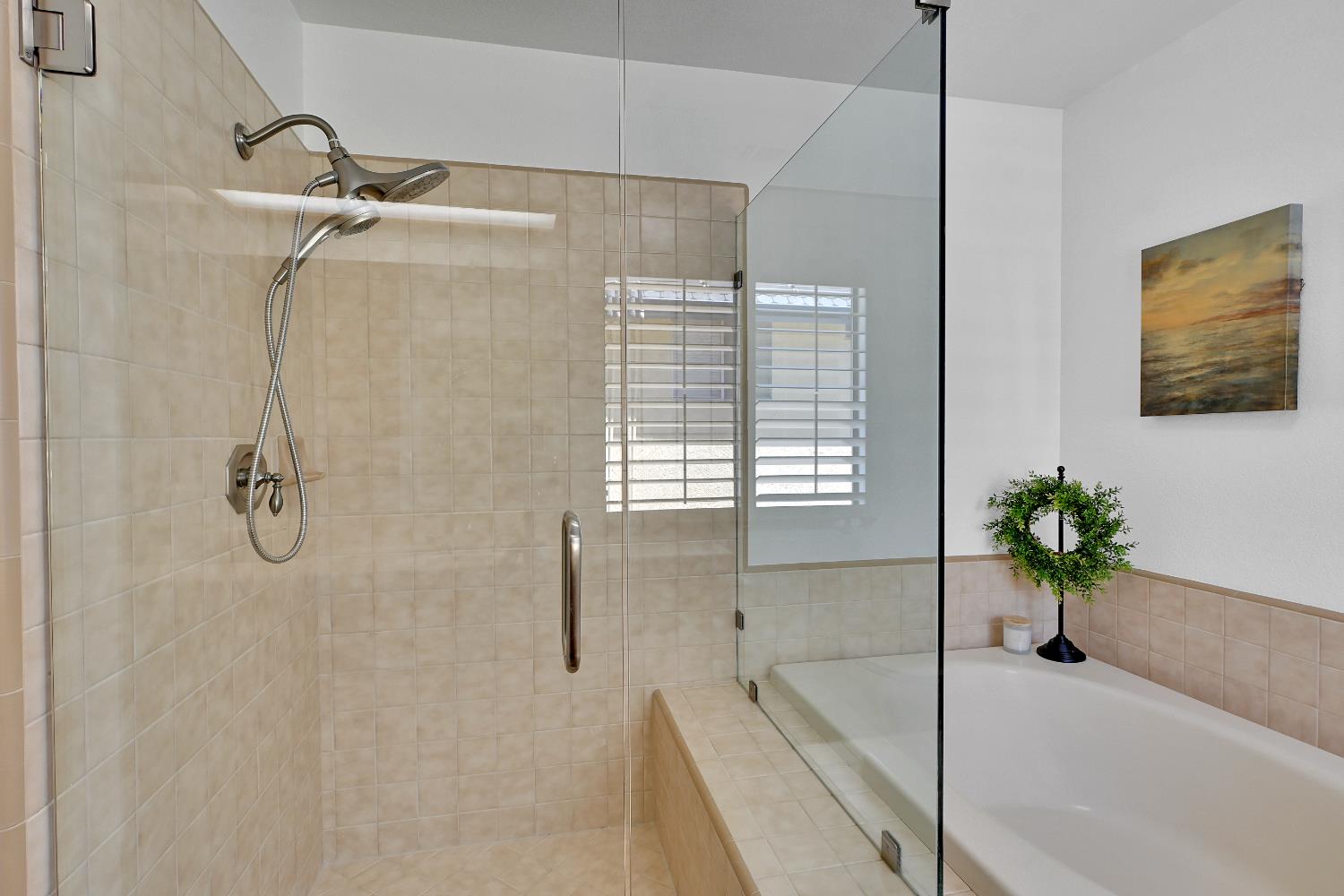 Detail Gallery Image 38 of 62 For 4710 Dea Way, Fair Oaks,  CA 95628 - 4 Beds | 3 Baths