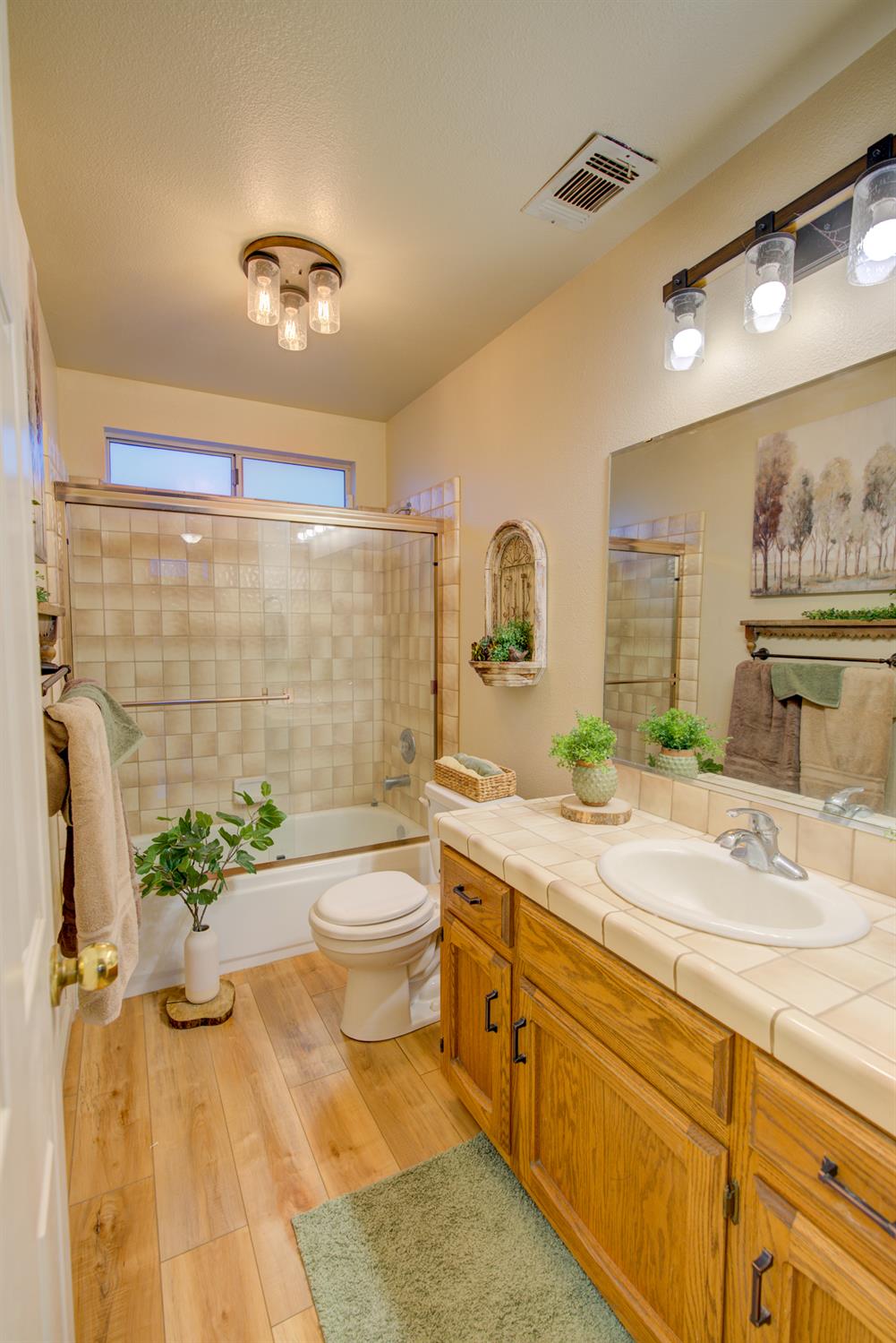 Detail Gallery Image 24 of 32 For 2133 Bennington Ct, Merced,  CA 95340 - 3 Beds | 2 Baths