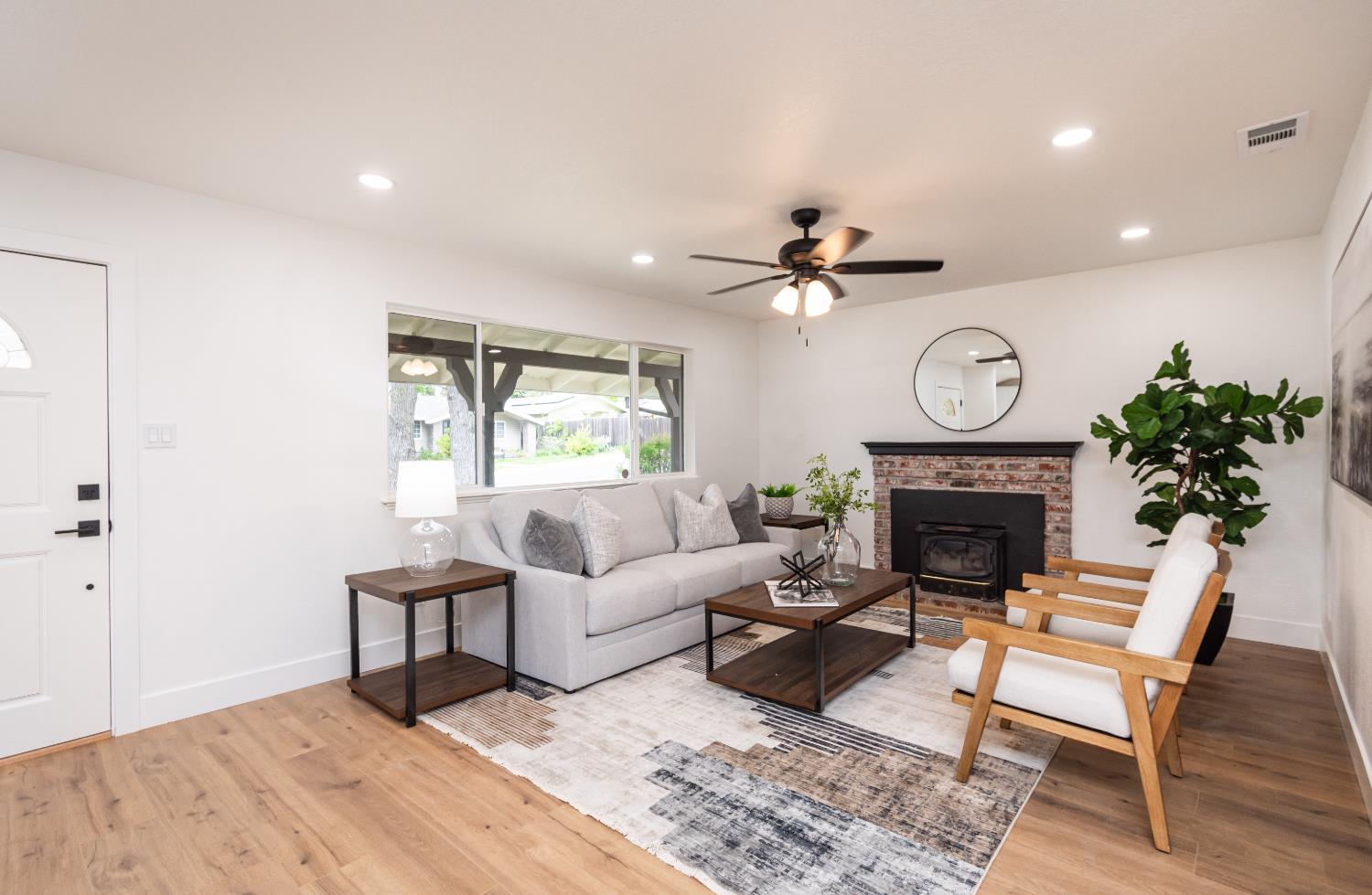 Detail Gallery Image 23 of 62 For 4924 Buena Vista Ave, Fair Oaks,  CA 95628 - 3 Beds | 2 Baths