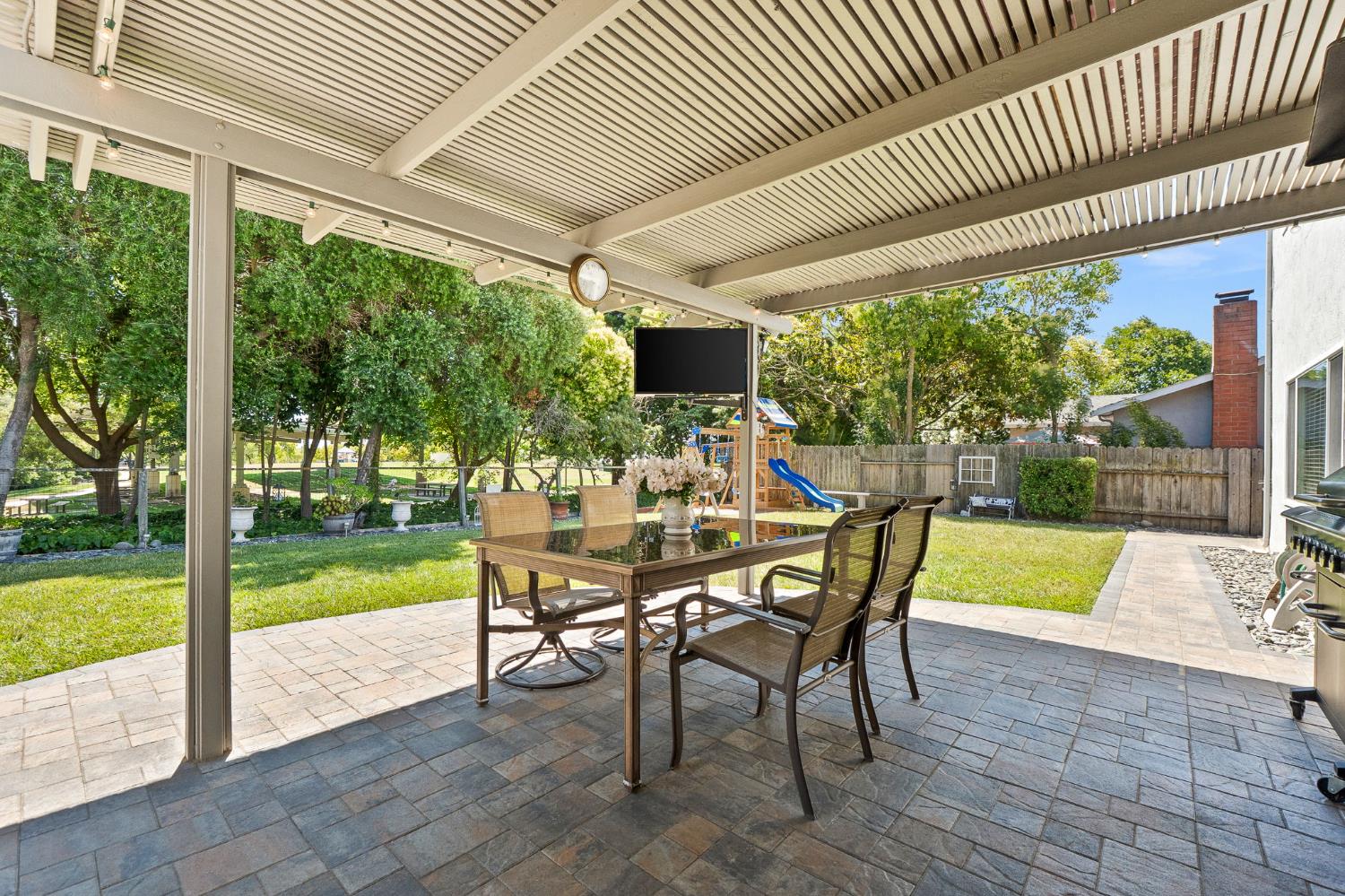 Detail Gallery Image 38 of 41 For 8107 Peppertree Rd, Dublin,  CA 94568 - 4 Beds | 2 Baths