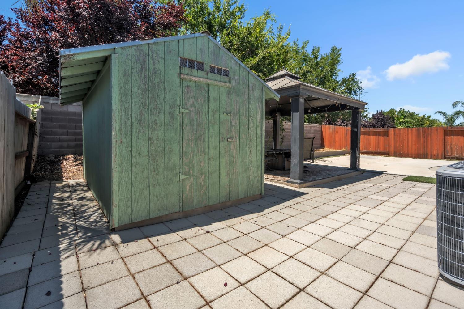 Detail Gallery Image 28 of 33 For 10451 Canadeo Cir, Elk Grove,  CA 95757 - 3 Beds | 2 Baths