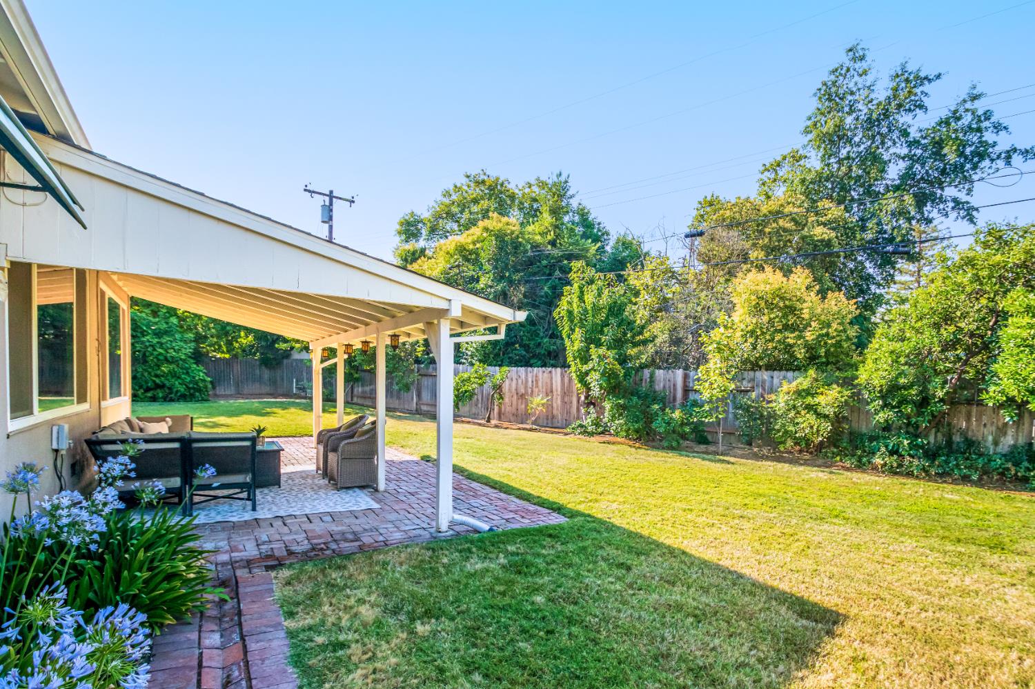 Detail Gallery Image 8 of 36 For 3232 Strevel Way, Sacramento,  CA 95825 - 3 Beds | 1/1 Baths