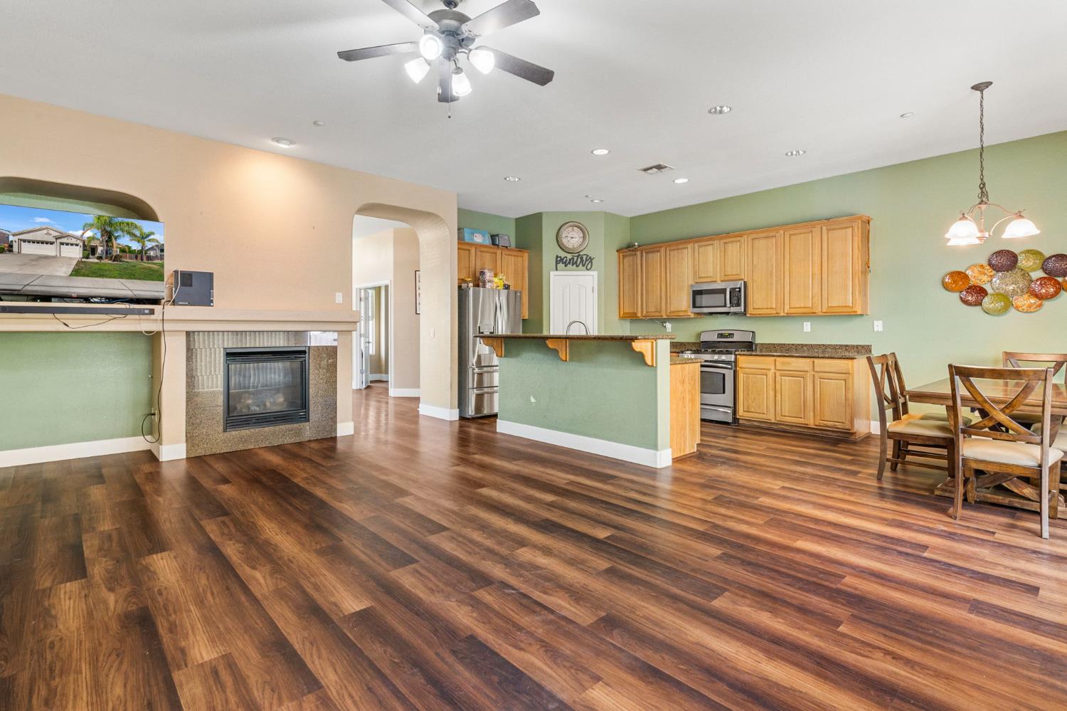 Detail Gallery Image 21 of 33 For 444 Sparrow Dr, Galt,  CA 95632 - 4 Beds | 2 Baths