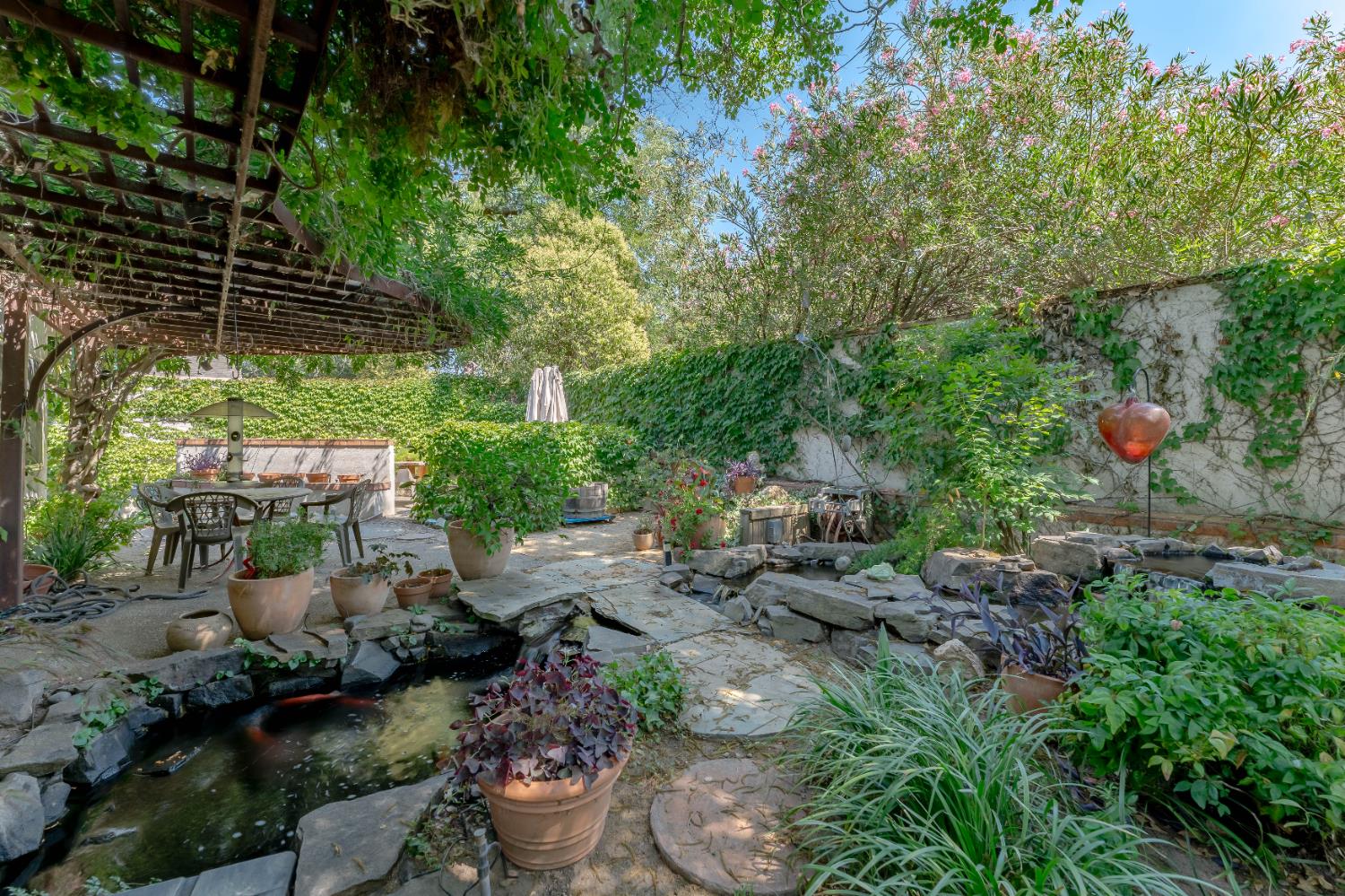 Detail Gallery Image 19 of 39 For 6154 Viceroy Way, Citrus Heights,  CA 95610 - 4 Beds | 3 Baths