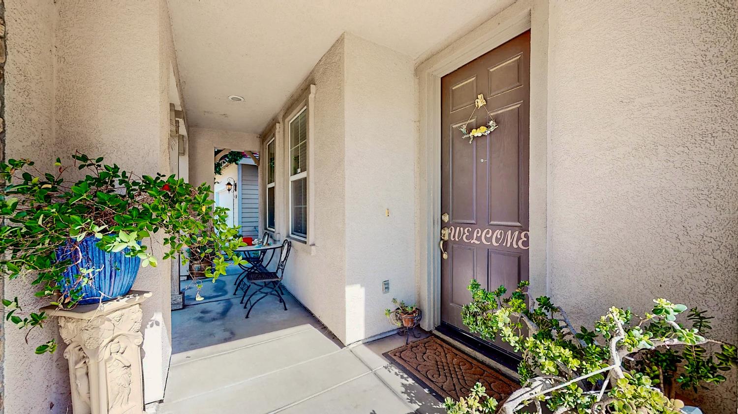 Detail Gallery Image 1 of 37 For 4138 Enclave Dr, Turlock,  CA 95382 - 4 Beds | 2/1 Baths