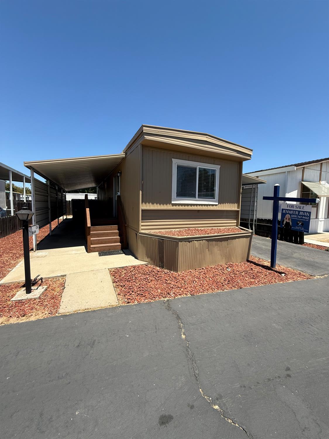 Detail Gallery Image 1 of 7 For 425 20th Century Ave C-18, Turlock,  CA 95380 - 1 Beds | 1 Baths