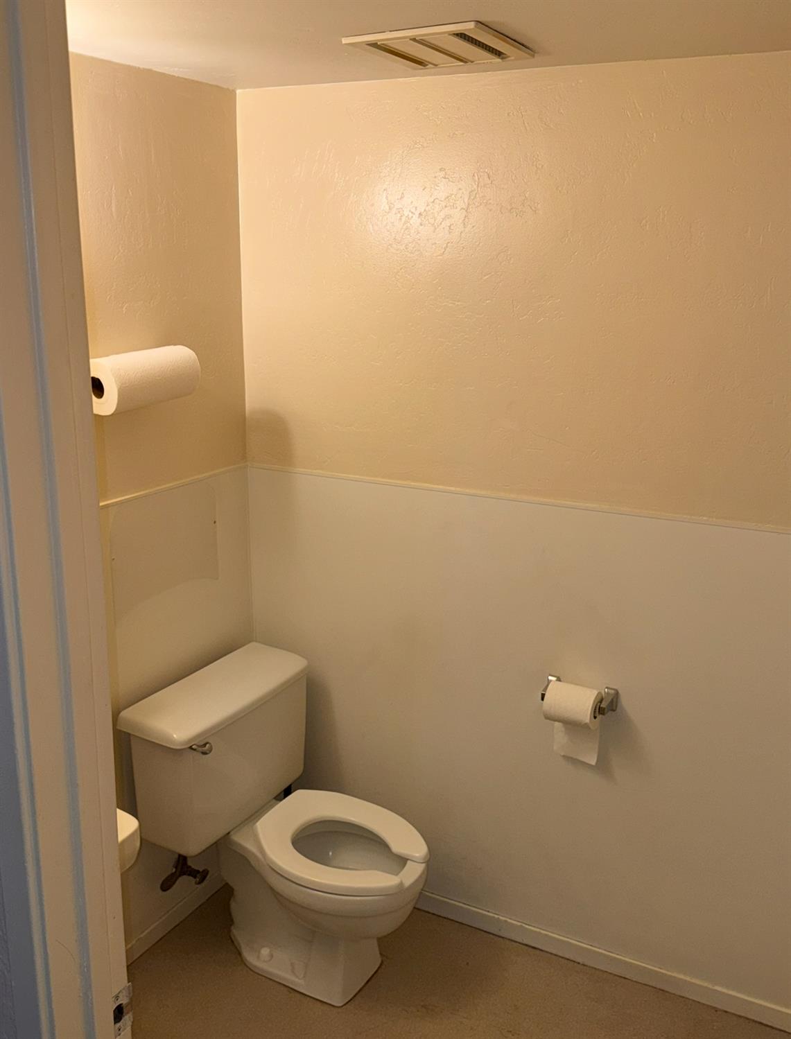 Detail Gallery Image 7 of 7 For 1503 St Marks Plz, Stockton,  CA 95207 - – Beds | – Baths