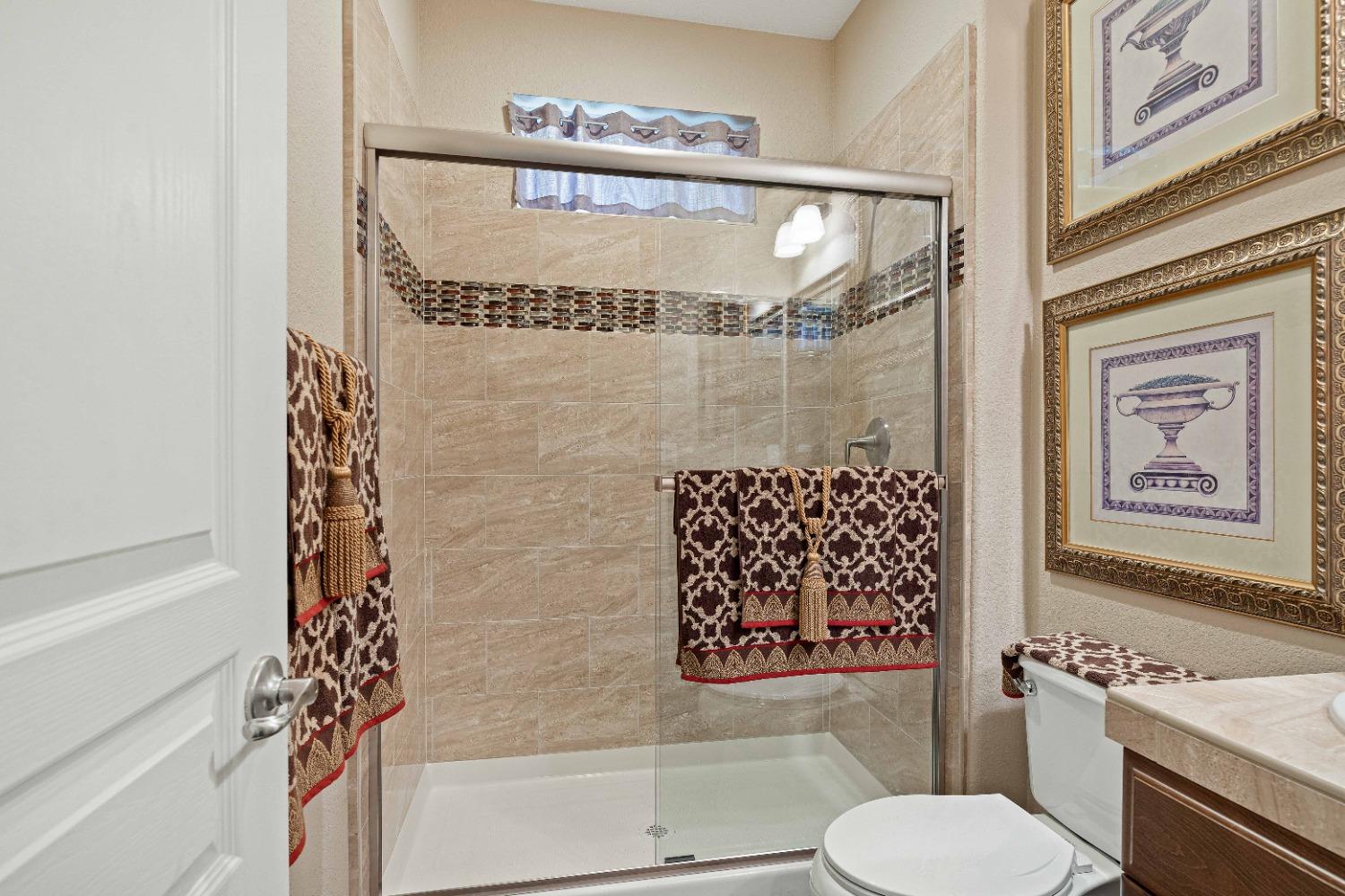 Detail Gallery Image 18 of 55 For 2816 Westport Cir, Oakdale,  CA 95361 - 4 Beds | 3 Baths