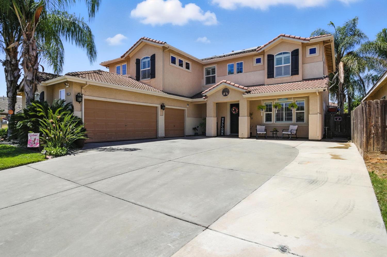Detail Gallery Image 1 of 31 For 5507 Goldseive Dr, Riverbank,  CA 95367 - 4 Beds | 3 Baths