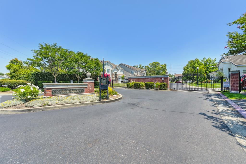 Detail Gallery Image 37 of 51 For 9567 Diamond Point Ln, Elk Grove,  CA 95758 - 4 Beds | 2/1 Baths