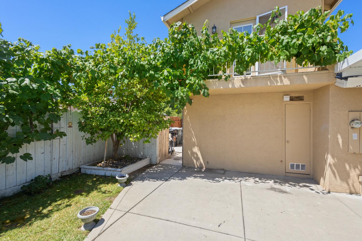 Detail Gallery Image 52 of 64 For 6732 Bismarck Dr, North Highlands,  CA 95660 - 5 Beds | 2/1 Baths