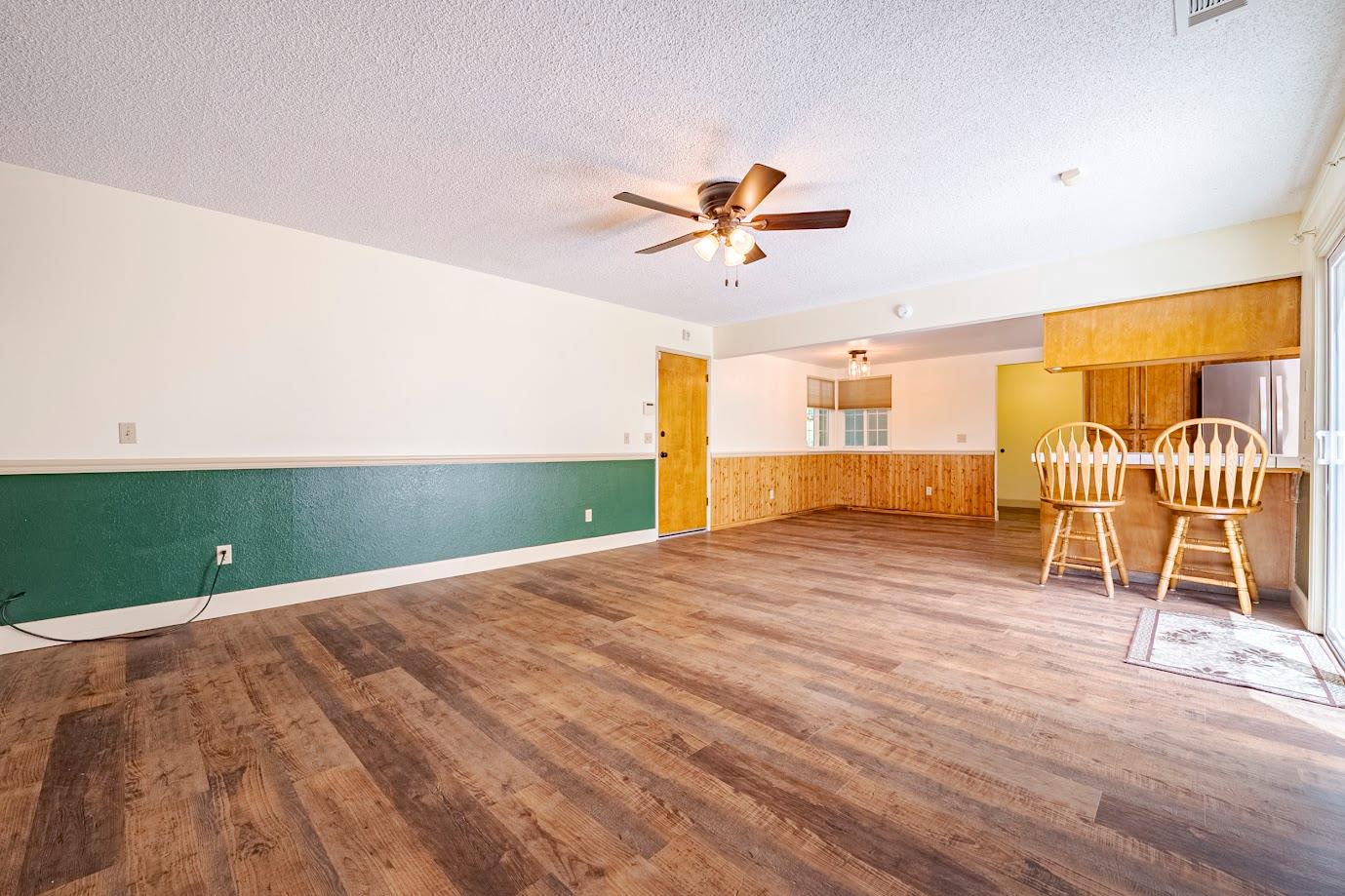 Detail Gallery Image 13 of 49 For 3664 Loyola Ct, Merced,  CA 95348 - 4 Beds | 2/1 Baths