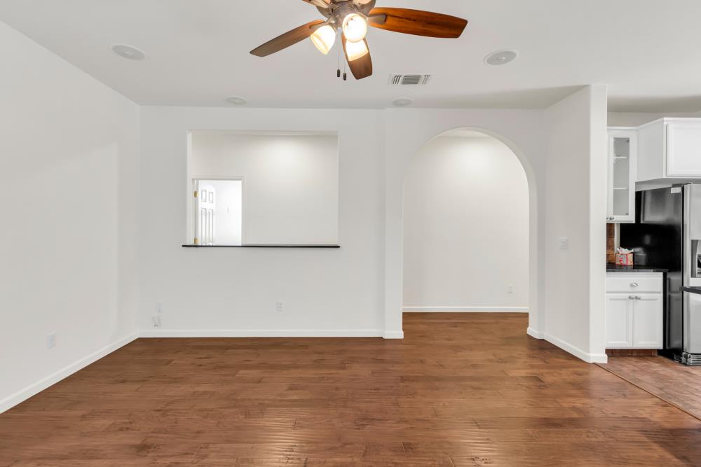 Detail Gallery Image 12 of 62 For 107 Dragonfly Cir, Sacramento,  CA 95834 - 3 Beds | 2 Baths