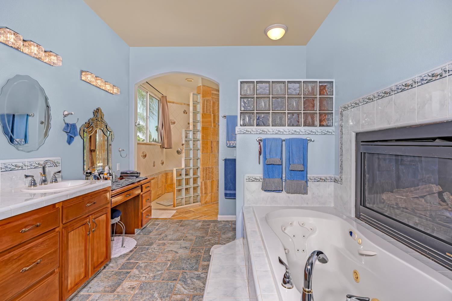 Detail Gallery Image 57 of 96 For 6663 Desert Springs St, Chowchilla,  CA 93610 - 5 Beds | 4 Baths
