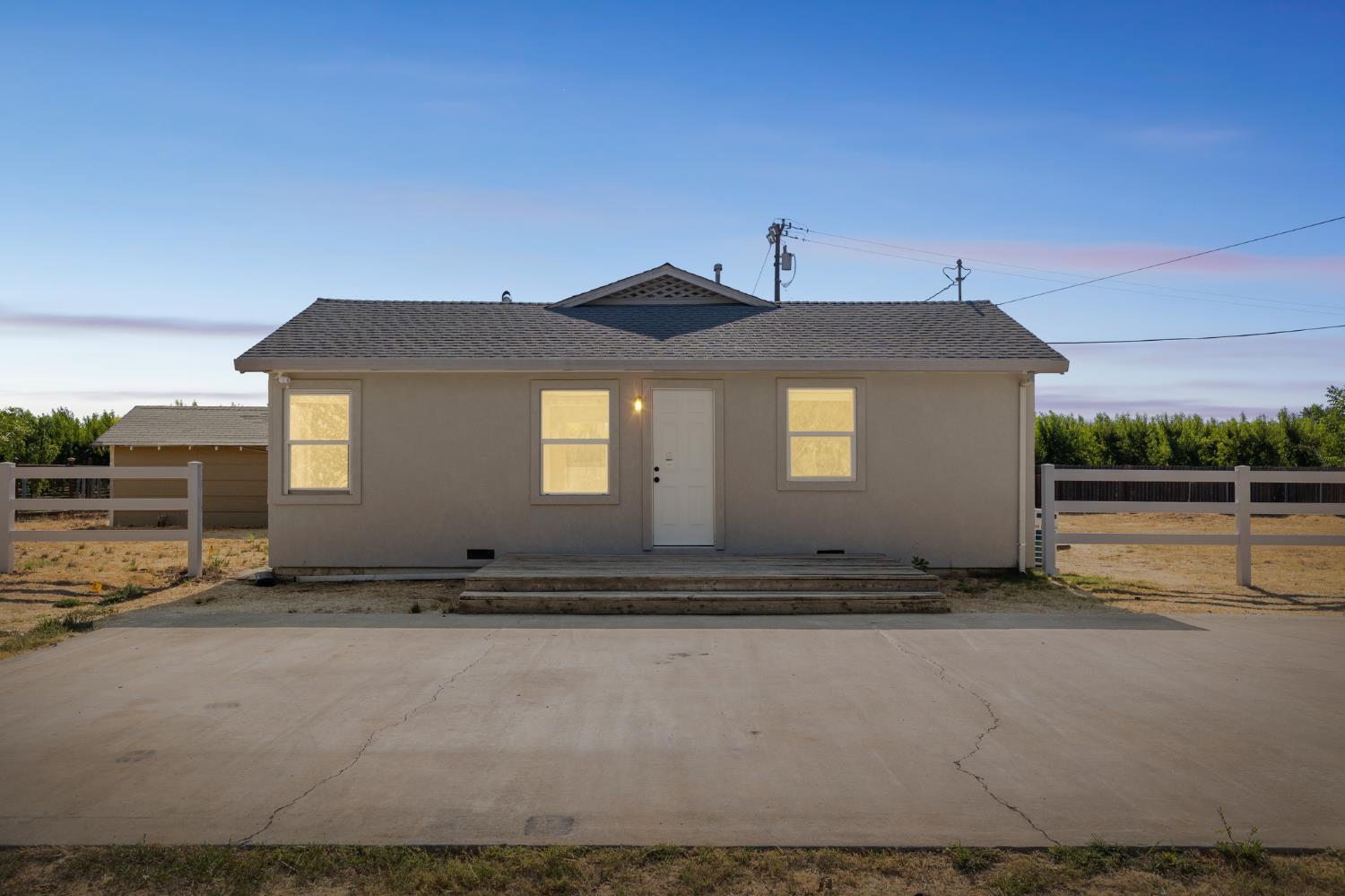 Detail Gallery Image 1 of 30 For 8335 State Highway 70, Marysville,  CA 95901 - 2 Beds | 1 Baths