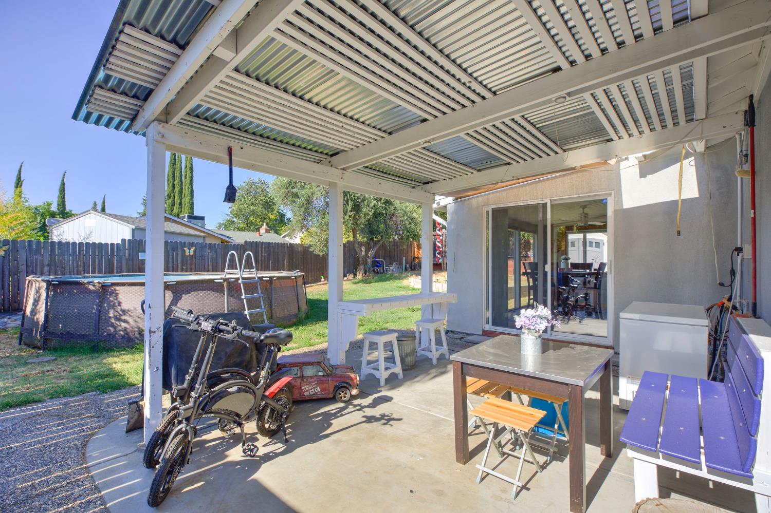 Detail Gallery Image 26 of 29 For 5112 Rabeneck Way, Fair Oaks,  CA 95628 - 3 Beds | 1 Baths