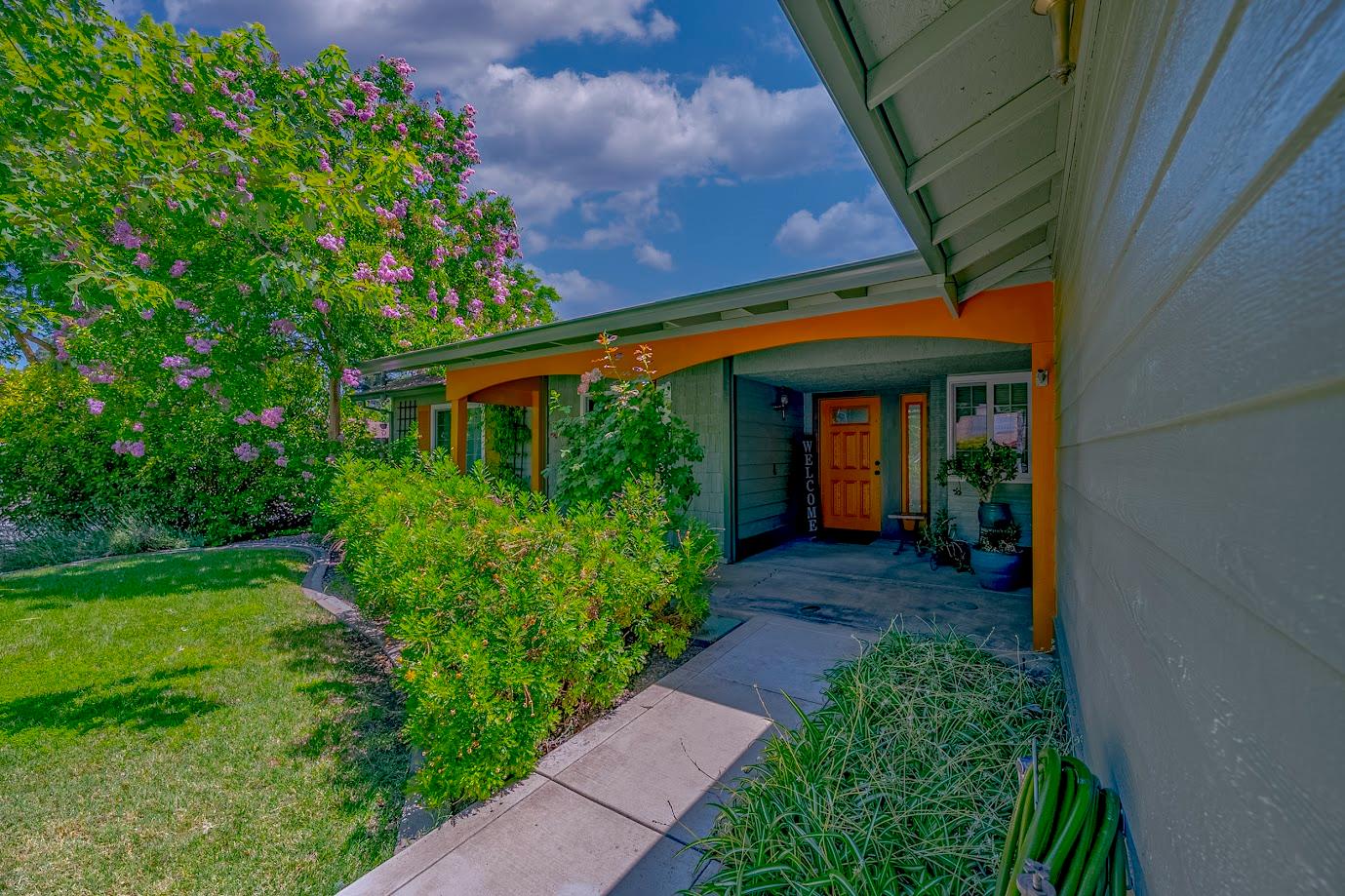 Detail Gallery Image 5 of 49 For 3664 Loyola Ct, Merced,  CA 95348 - 4 Beds | 2/1 Baths