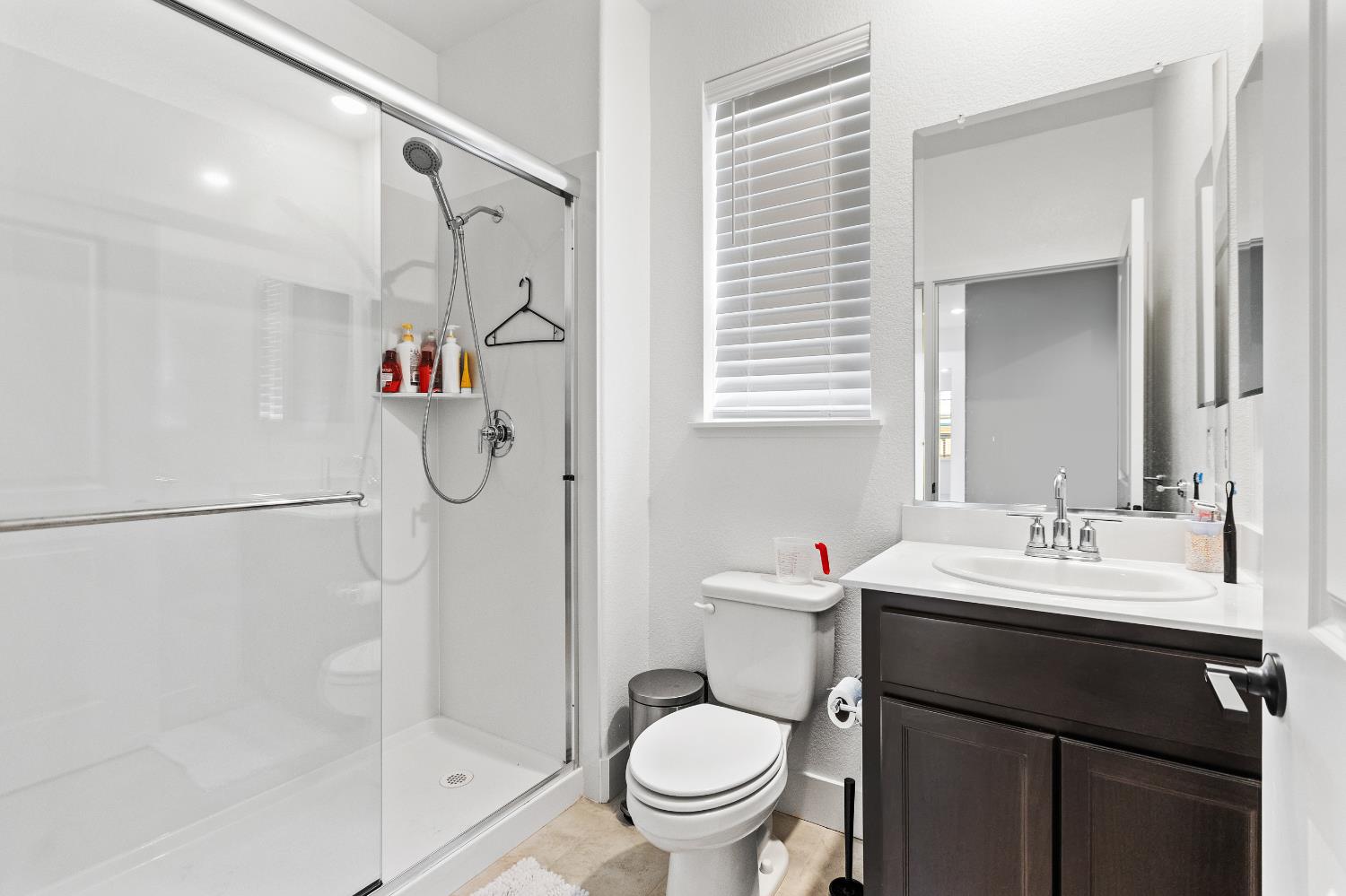 Detail Gallery Image 30 of 58 For 10224 Kilo Way, Elk Grove,  CA 95757 - 5 Beds | 4 Baths