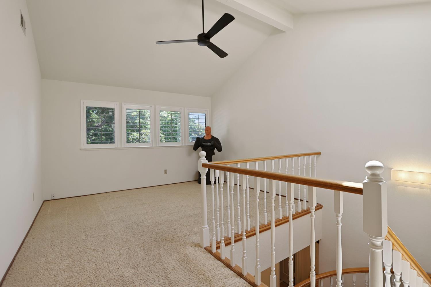 Detail Gallery Image 25 of 42 For 9105 Westcliff Ln, Fair Oaks,  CA 95628 - 3 Beds | 2/1 Baths