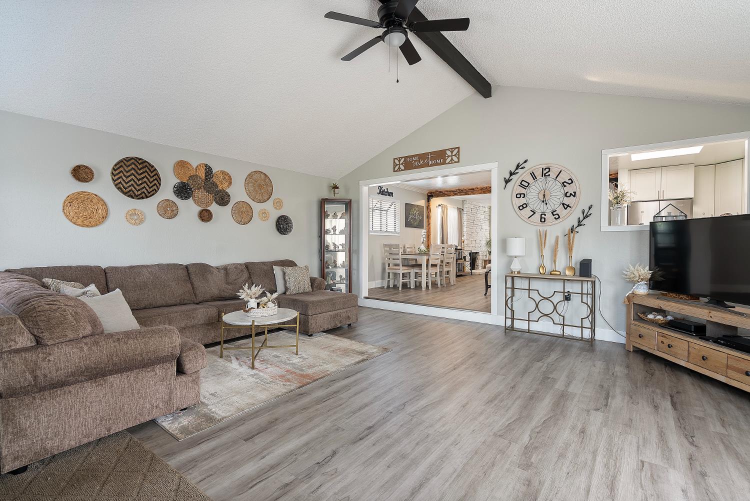 Detail Gallery Image 21 of 37 For 26147 Stryker St, Hayward,  CA 94545 - 3 Beds | 2 Baths