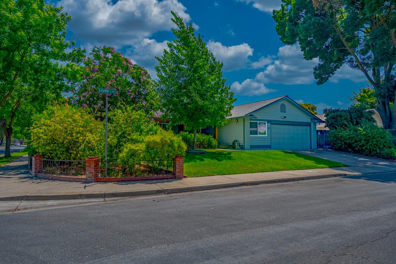 Detail Gallery Image 4 of 49 For 3664 Loyola Ct, Merced,  CA 95348 - 4 Beds | 2/1 Baths