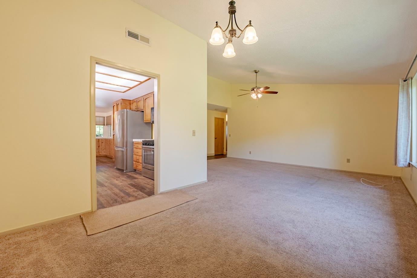 Detail Gallery Image 22 of 49 For 3664 Loyola Ct, Merced,  CA 95348 - 4 Beds | 2/1 Baths