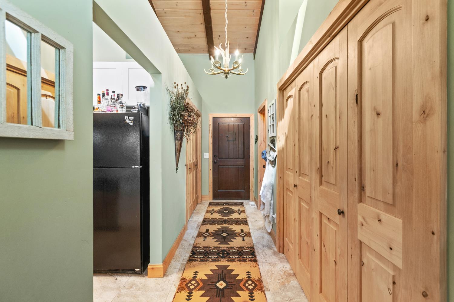 Detail Gallery Image 5 of 62 For 4414 Sierra Springs Dr, Pollock Pines,  CA 95726 - 2 Beds | 2 Baths