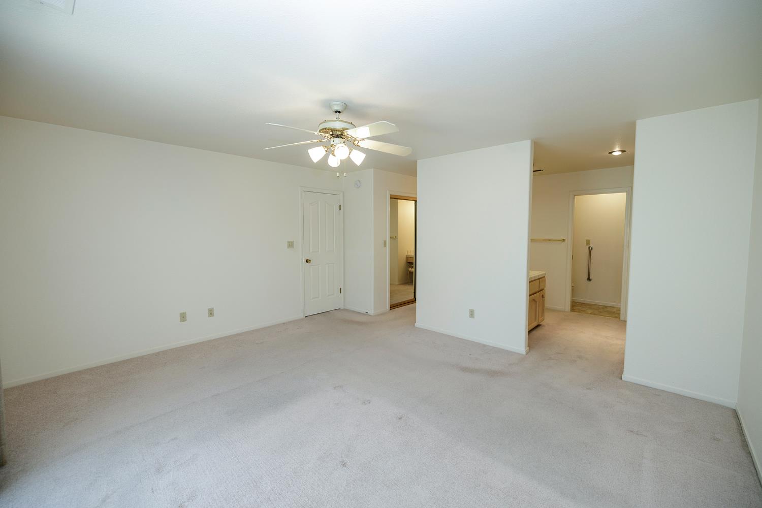 Detail Gallery Image 37 of 70 For 3709 Springcreek Dr, Modesto,  CA 95355 - 3 Beds | 2/1 Baths