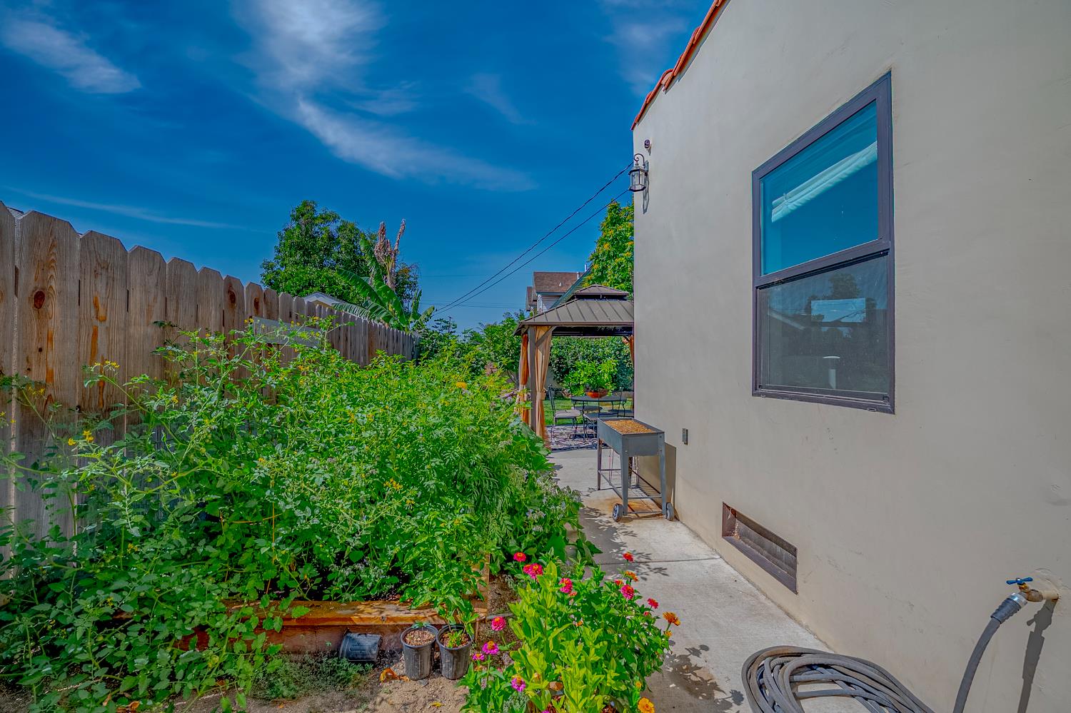 Detail Gallery Image 39 of 42 For 400 E 21st St, Merced,  CA 95340 - 3 Beds | 1/1 Baths