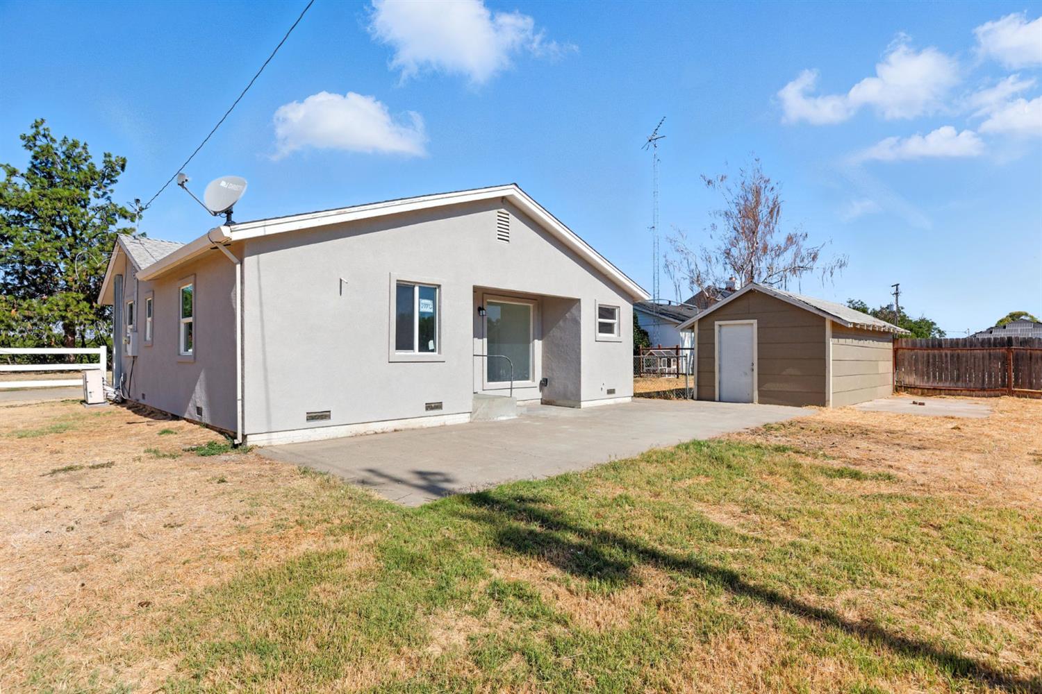 Detail Gallery Image 10 of 30 For 8335 State Highway 70, Marysville,  CA 95901 - 2 Beds | 1 Baths