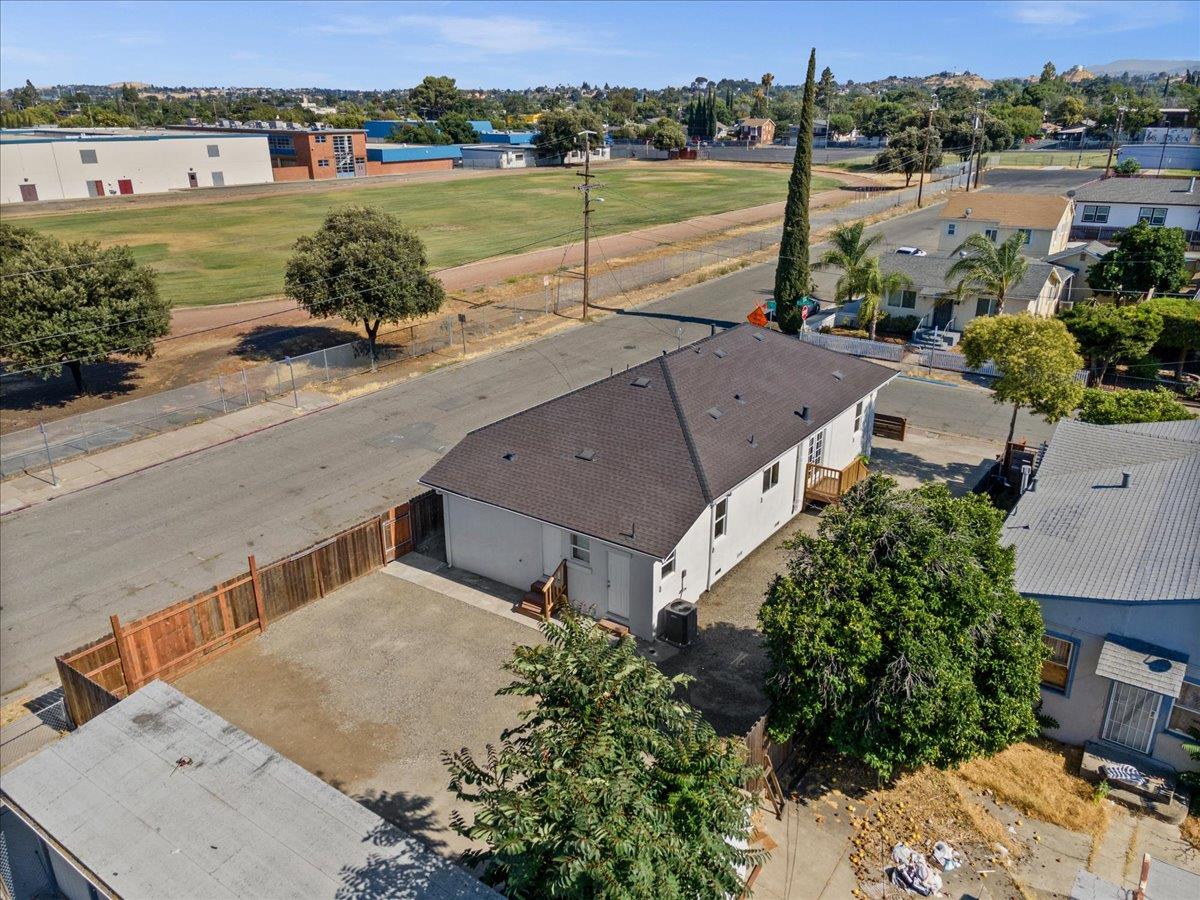Detail Gallery Image 60 of 68 For 500 W 16th St, Antioch,  CA 94509 - 3 Beds | 2 Baths