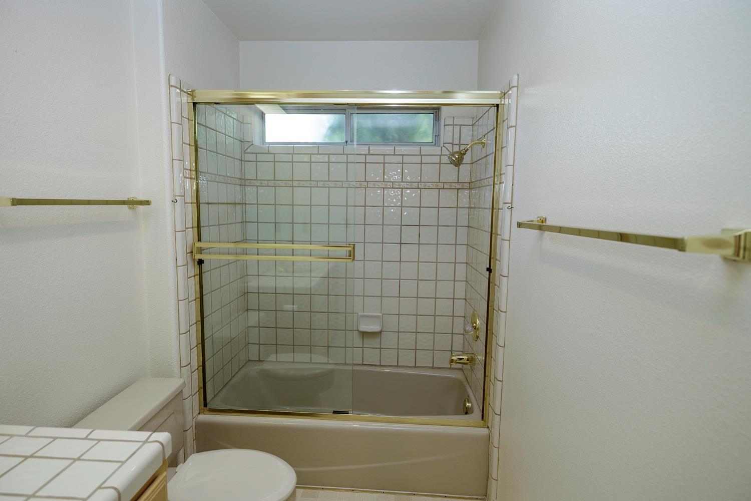 Detail Gallery Image 48 of 70 For 3709 Springcreek Dr, Modesto,  CA 95355 - 3 Beds | 2/1 Baths