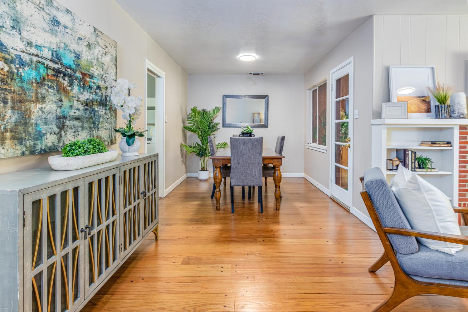 Detail Gallery Image 16 of 36 For 3232 Strevel Way, Sacramento,  CA 95825 - 3 Beds | 1/1 Baths