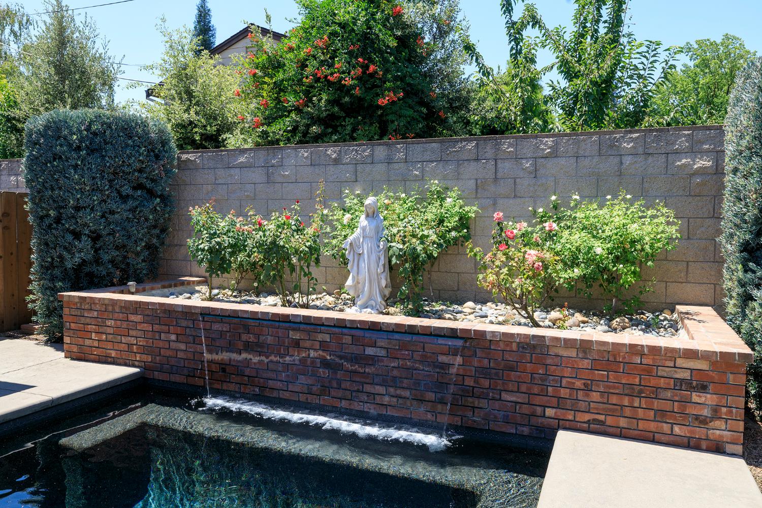 Detail Gallery Image 52 of 56 For 1009 Sycamore Ave, Modesto,  CA 95350 - 3 Beds | 2/1 Baths