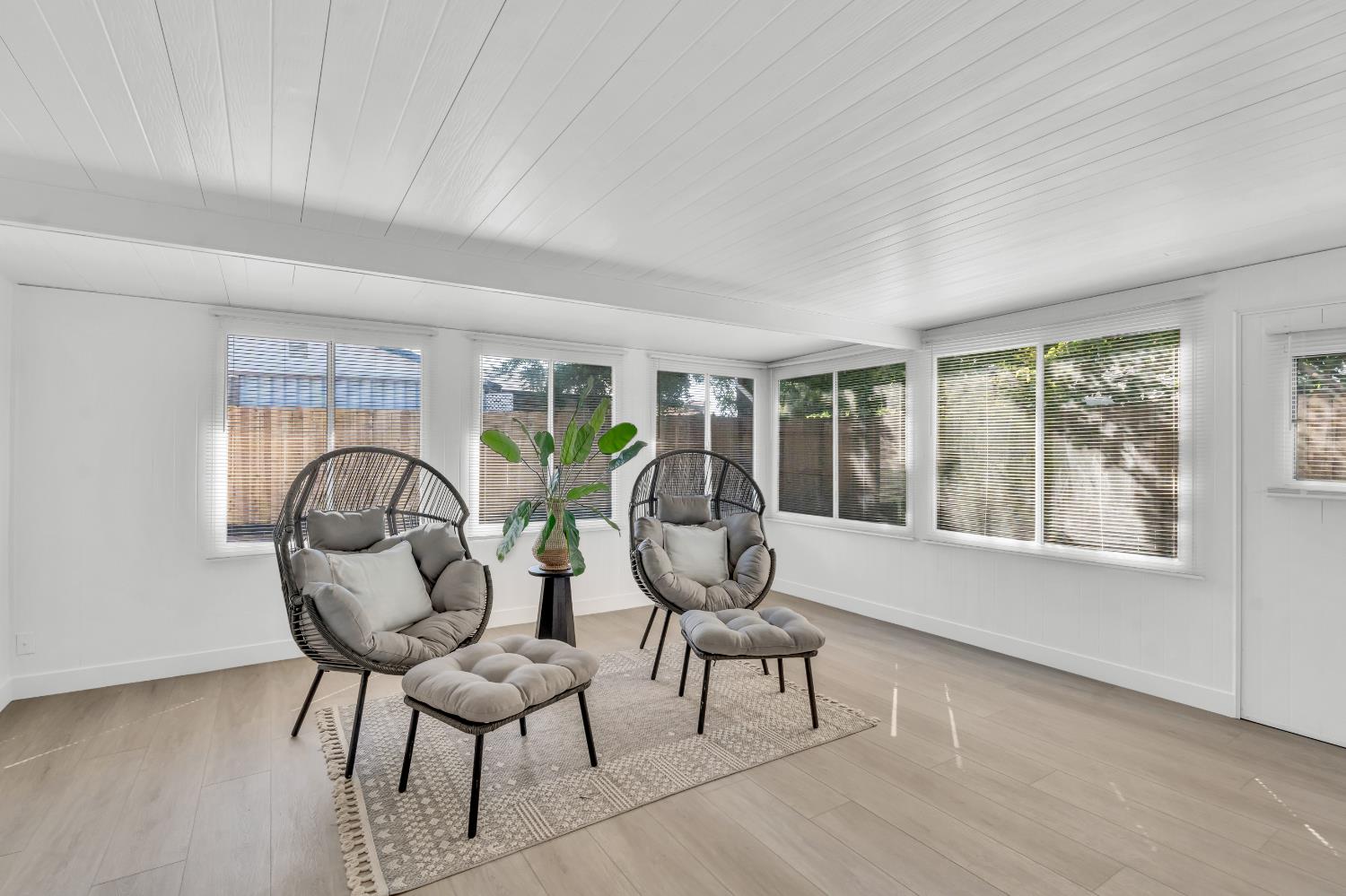 Detail Gallery Image 48 of 66 For 9184 Brian Ct, Sacramento,  CA 95826 - 3 Beds | 2 Baths