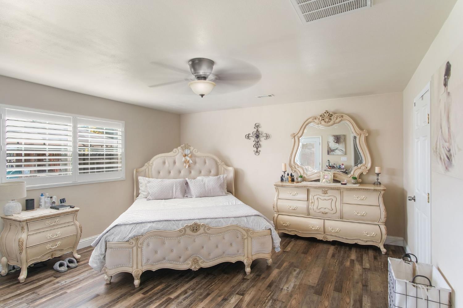 Detail Gallery Image 14 of 30 For 528 Church St, Modesto,  CA 95357 - 3 Beds | 2 Baths