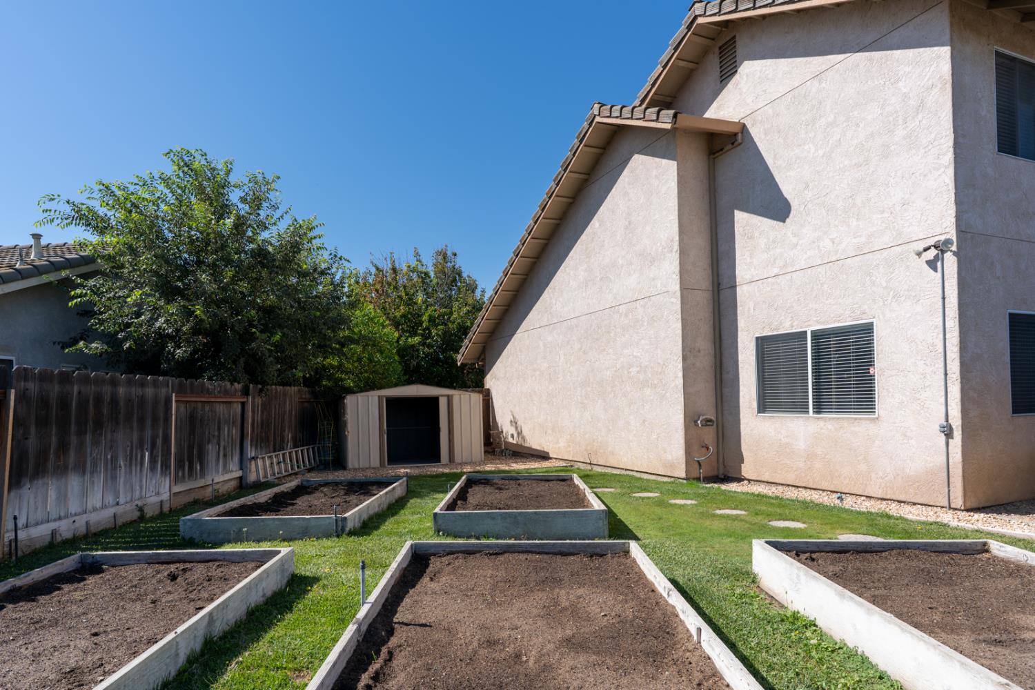 Detail Gallery Image 49 of 58 For 92 Tangelo St, Los Banos,  CA 93635 - 3 Beds | 2/1 Baths