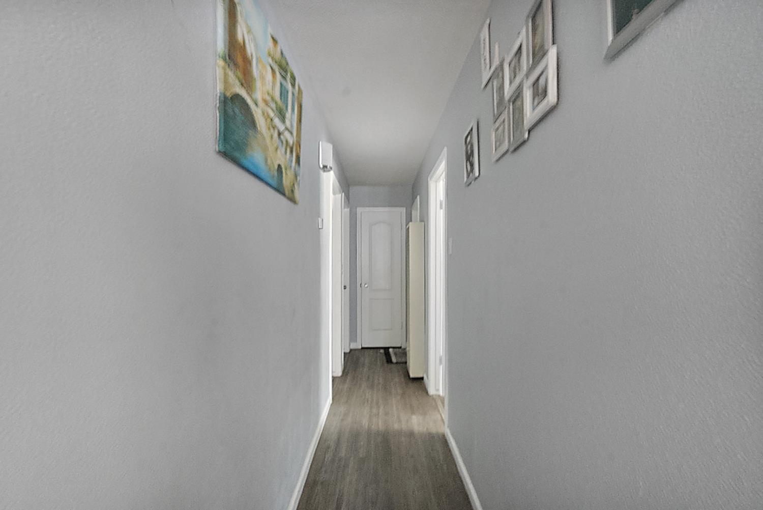 Detail Gallery Image 12 of 23 For 301 S Emerald Ave, Modesto,  CA 95351 - 3 Beds | 2 Baths