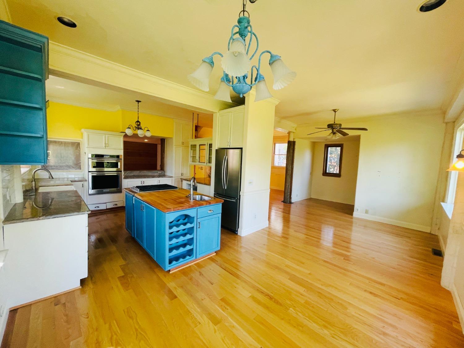 Detail Gallery Image 15 of 45 For 4016 Ridge St, Fair Oaks,  CA 95628 - 4 Beds | 2/1 Baths