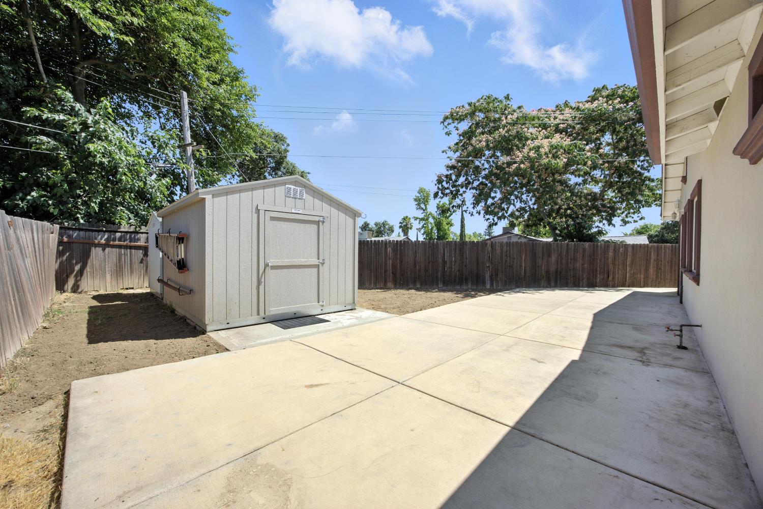 Detail Gallery Image 32 of 49 For 6147 Orsi Cir, Carmichael,  CA 95608 - 4 Beds | 2/1 Baths