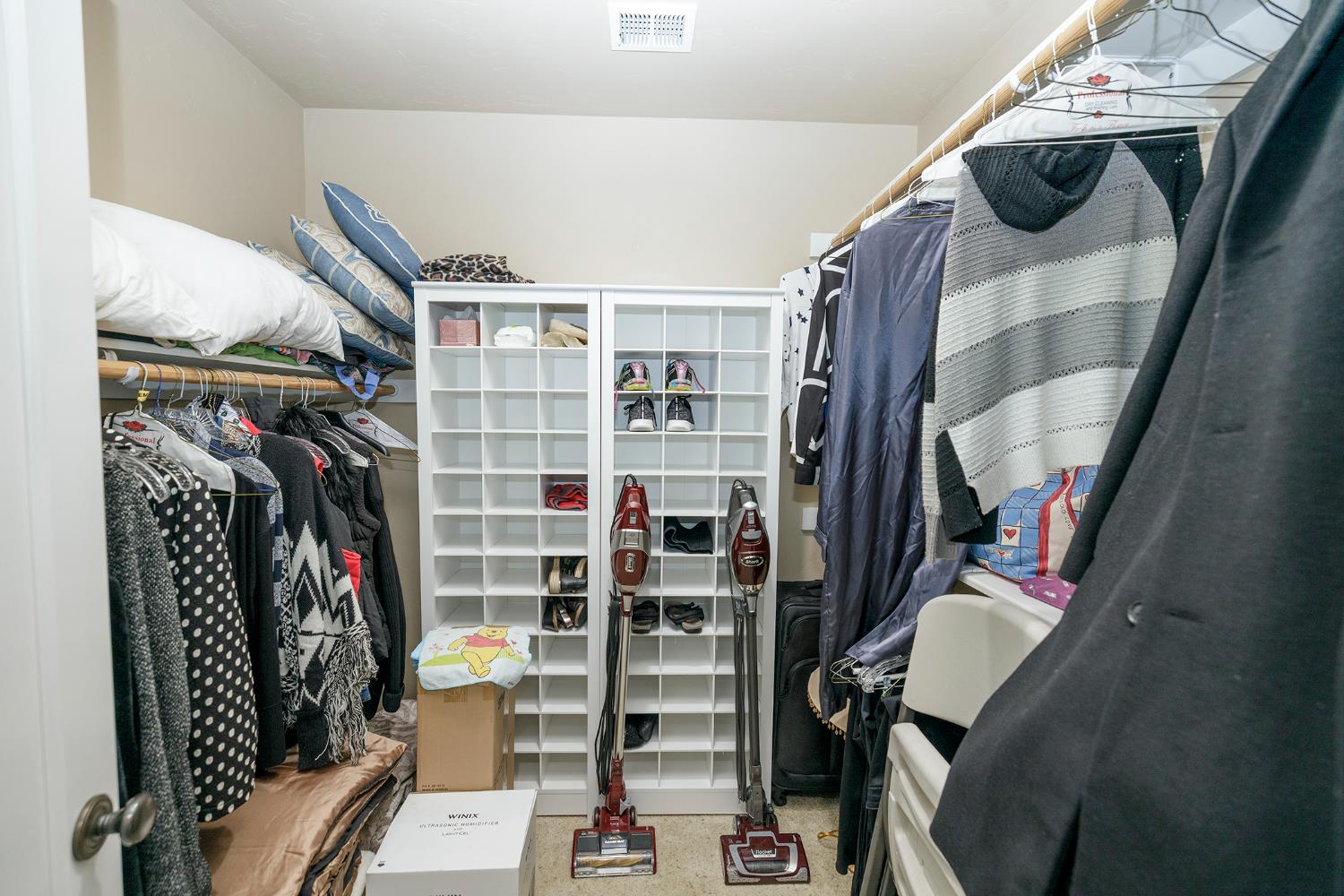 Detail Gallery Image 30 of 56 For 1009 Sycamore Ave, Modesto,  CA 95350 - 3 Beds | 2/1 Baths