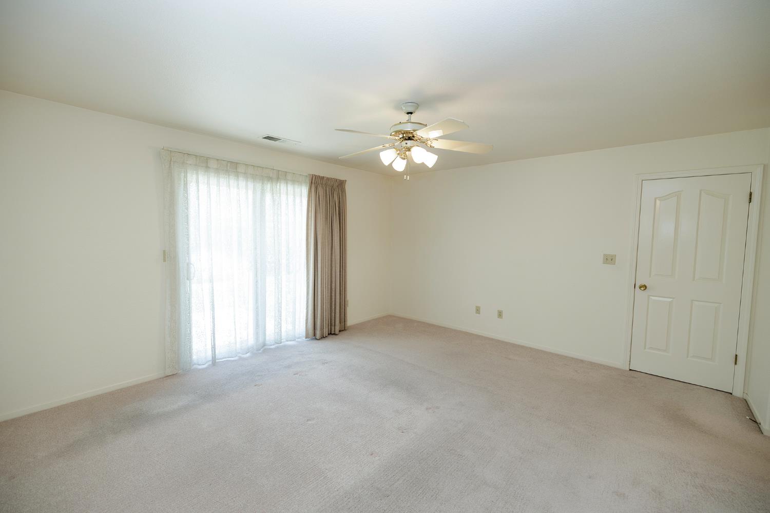 Detail Gallery Image 38 of 70 For 3709 Springcreek Dr, Modesto,  CA 95355 - 3 Beds | 2/1 Baths