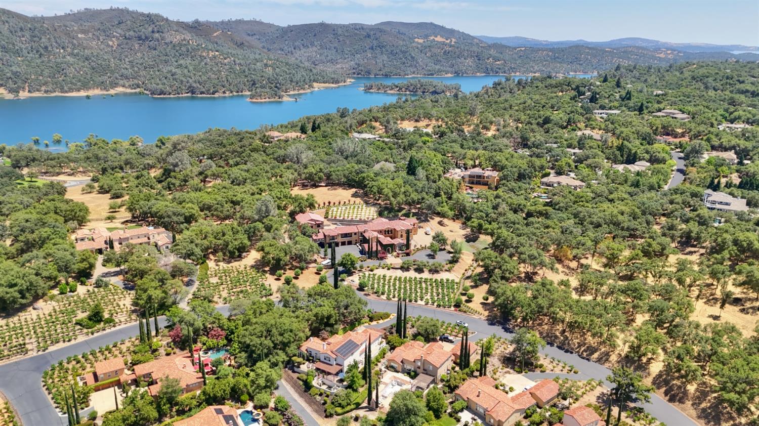 Detail Gallery Image 54 of 59 For 9661 Clos Du Lac Cir, Loomis,  CA 95650 - 4 Beds | 4/1 Baths