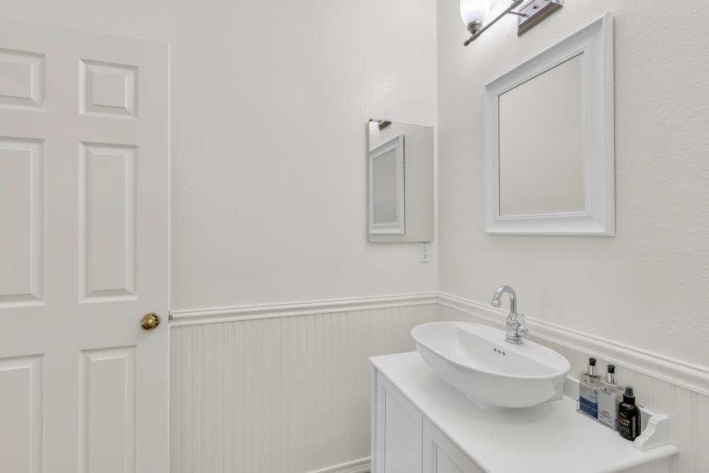 Detail Gallery Image 30 of 62 For 107 Dragonfly Cir, Sacramento,  CA 95834 - 3 Beds | 2 Baths