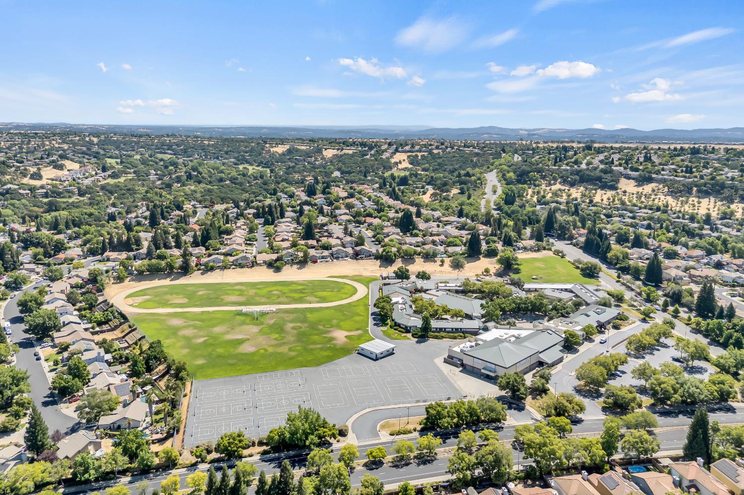 Detail Gallery Image 52 of 57 For 5112 Charter Ct, Rocklin,  CA 95765 - 4 Beds | 2 Baths
