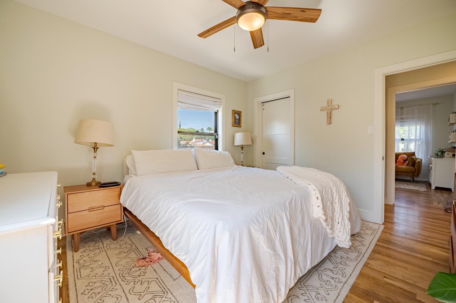 Detail Gallery Image 36 of 42 For 400 E 21st St, Merced,  CA 95340 - 3 Beds | 1/1 Baths