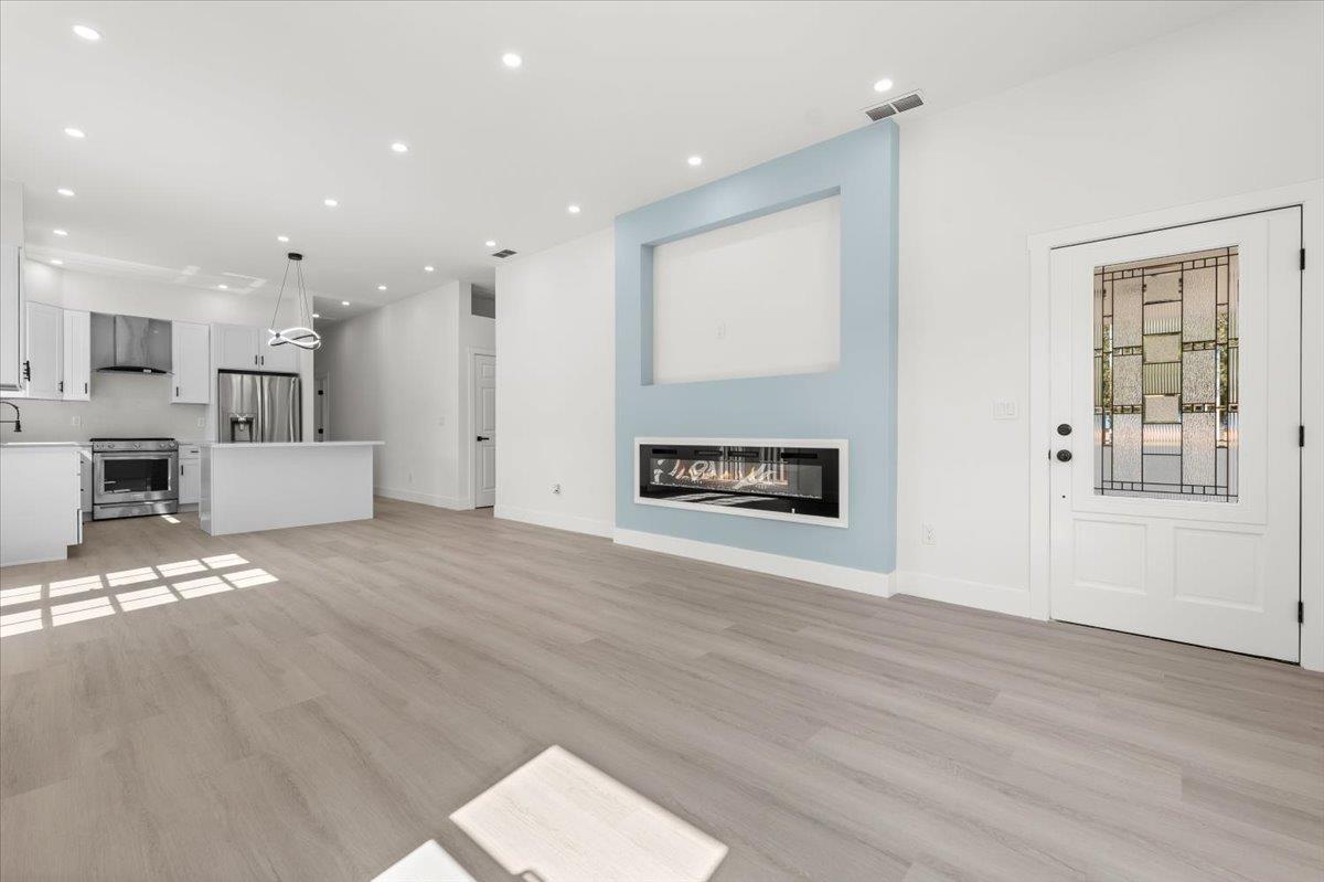 Detail Gallery Image 18 of 68 For 500 W 16th St, Antioch,  CA 94509 - 3 Beds | 2 Baths