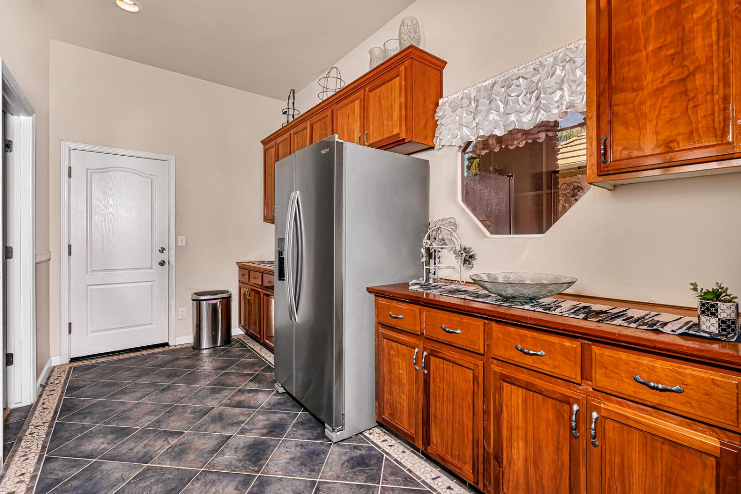 Detail Gallery Image 72 of 96 For 6663 Desert Springs St, Chowchilla,  CA 93610 - 5 Beds | 4 Baths
