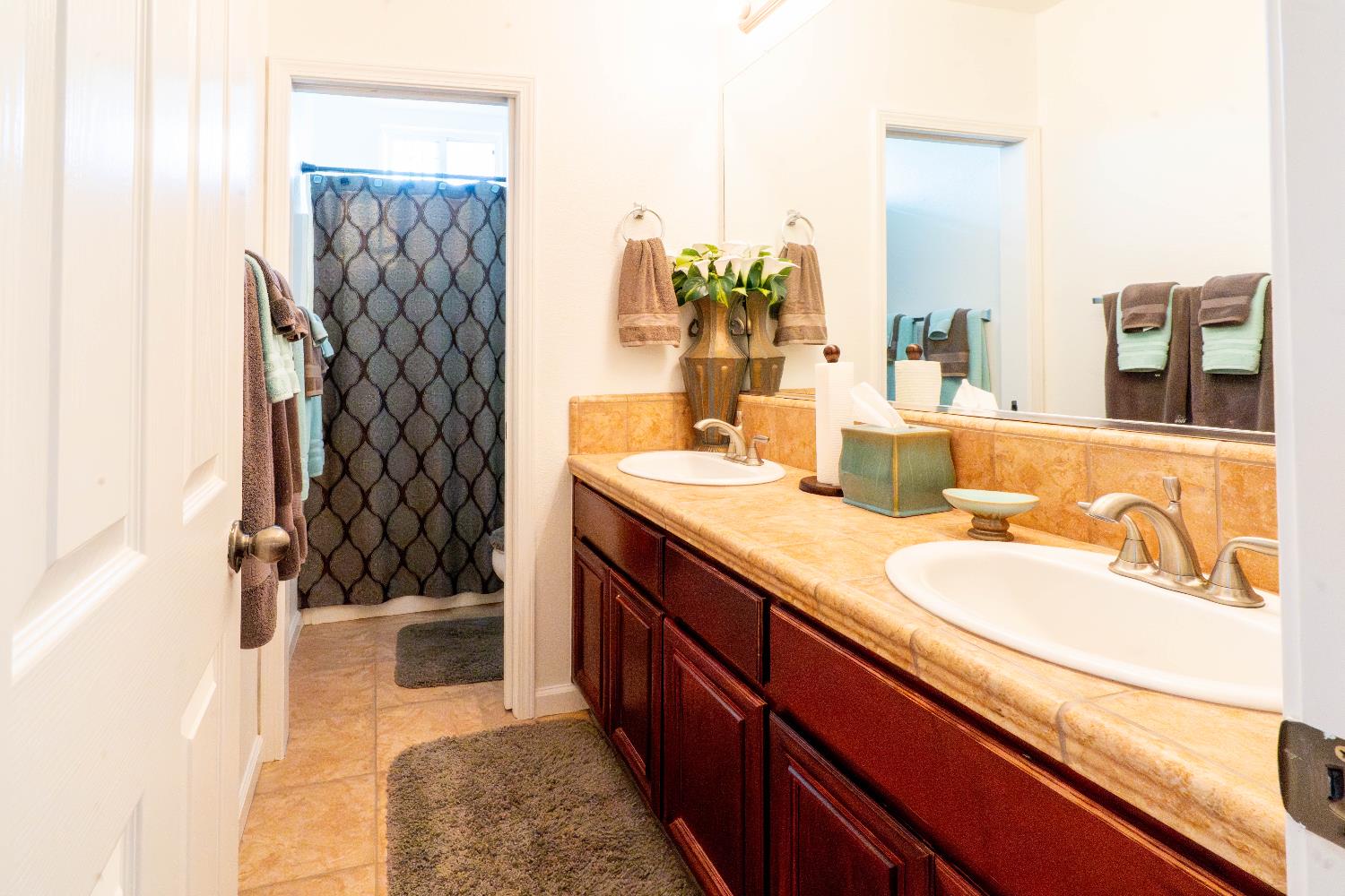 Detail Gallery Image 22 of 59 For 5738 Holbrook Dr, Riverbank,  CA 95367 - 4 Beds | 2/1 Baths